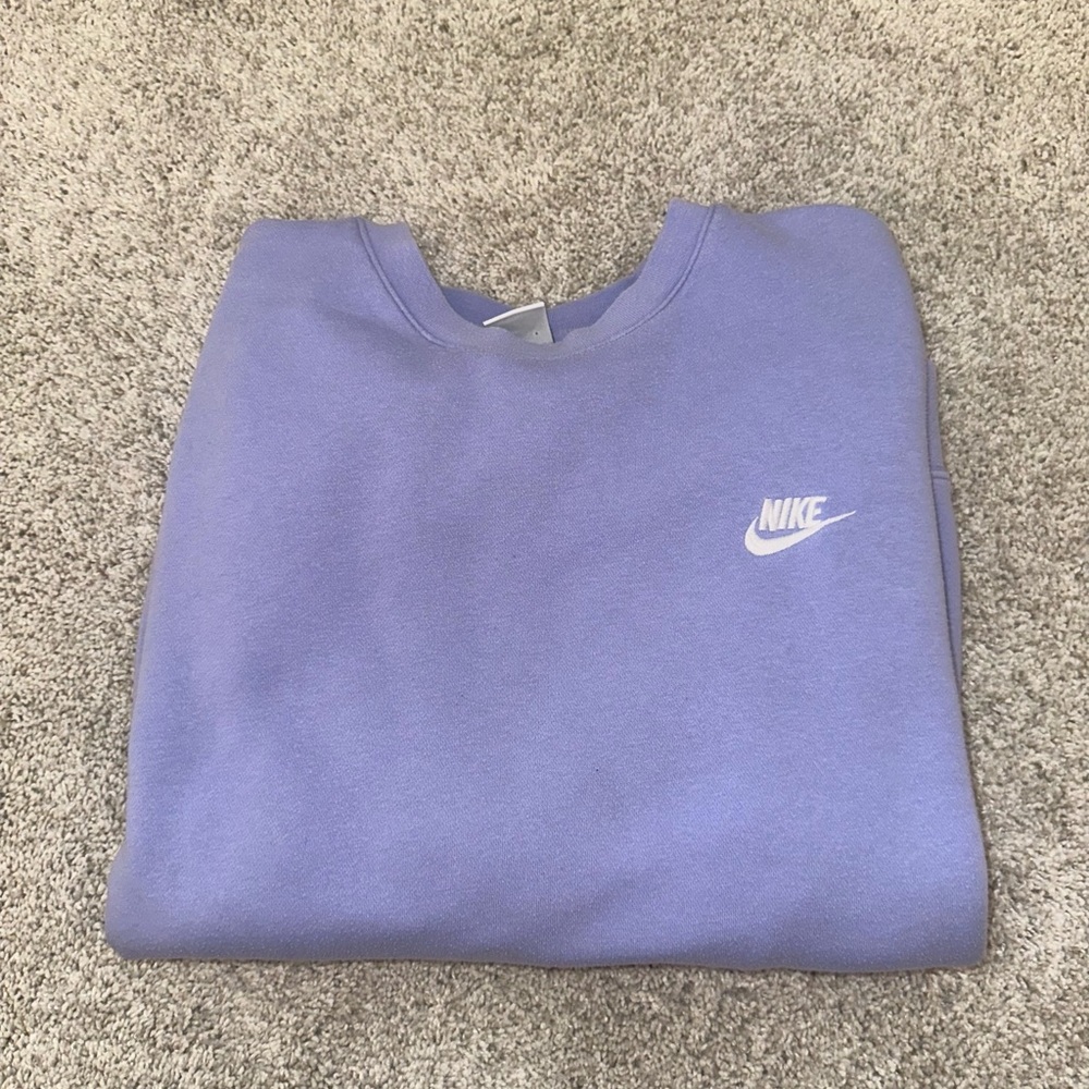 Purple/ periwinkle Nike hoodie!